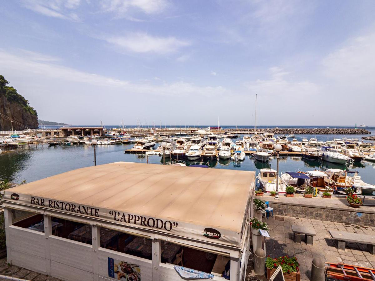 Casa Mariarosa - Seaside Apartment With Balcony ピアーノ・ディ・ソッレント エクステリア 写真