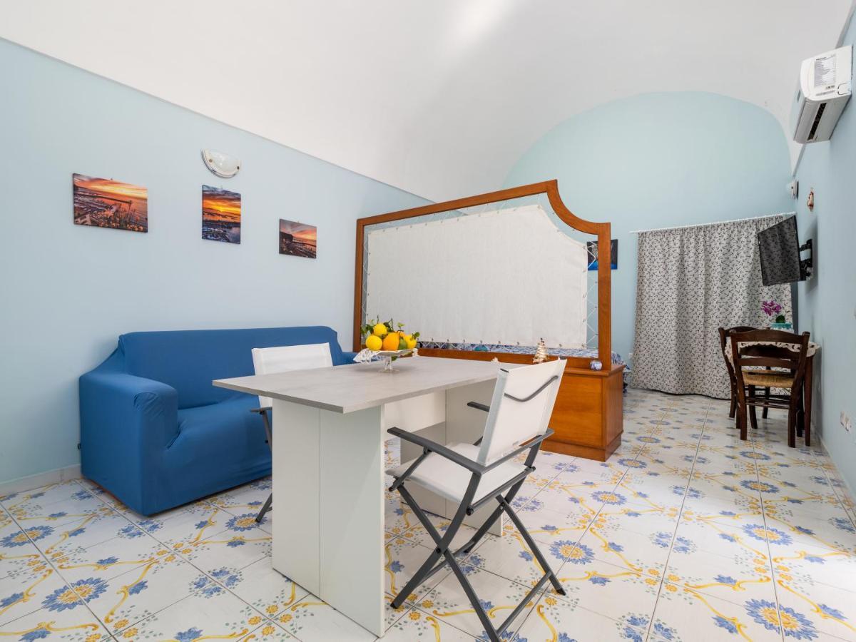 Casa Mariarosa - Seaside Apartment With Balcony ピアーノ・ディ・ソッレント エクステリア 写真