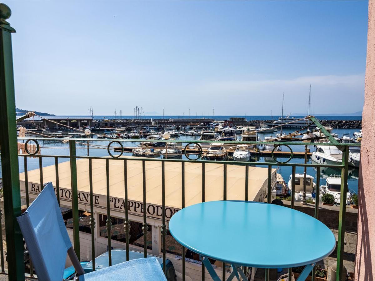 Casa Mariarosa - Seaside Apartment With Balcony ピアーノ・ディ・ソッレント エクステリア 写真